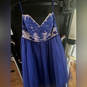 11/12 Homecoming dress